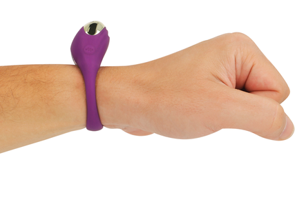 TREASURE - ROBIN VIBRATING RING WATCHME WIRELESS TECHNOLOGY COMPATIBLE