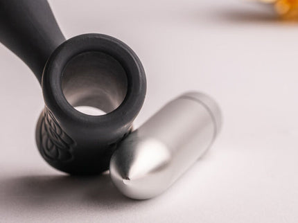 ROCKS- OFF - PETITE SENSATIONS TEAZER ANAL PLUG VIBRATOR BLACK