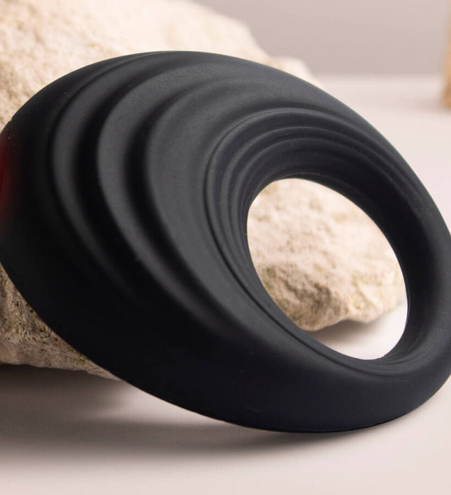 ROCKS-OFF - SPIRE BLACK VIBRATING PENIS RING