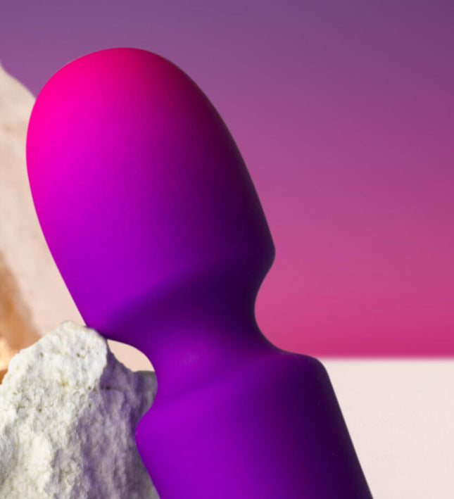 ROCKS- OFF - GLO- GIRL VIBRATOR WAND MINI PURPLE