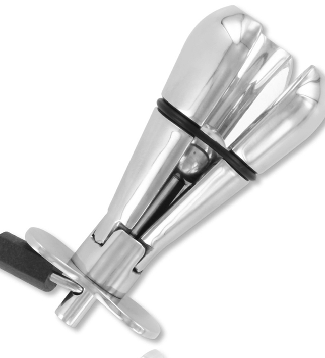 METAL HARD - METAL ANAL PLUG WITH LOCK